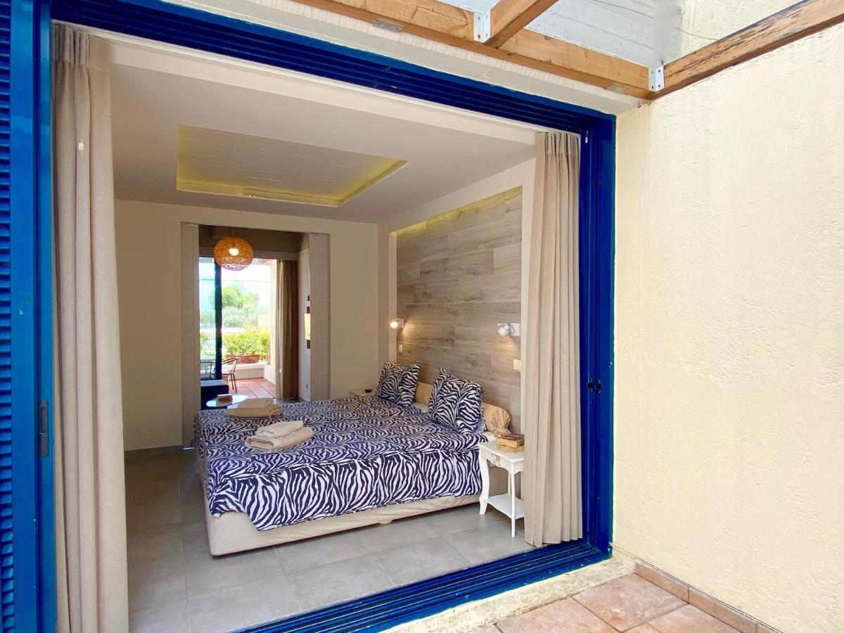 Barbati Beach Minivillas With Pool By Dadovillas ภายนอก รูปภาพ