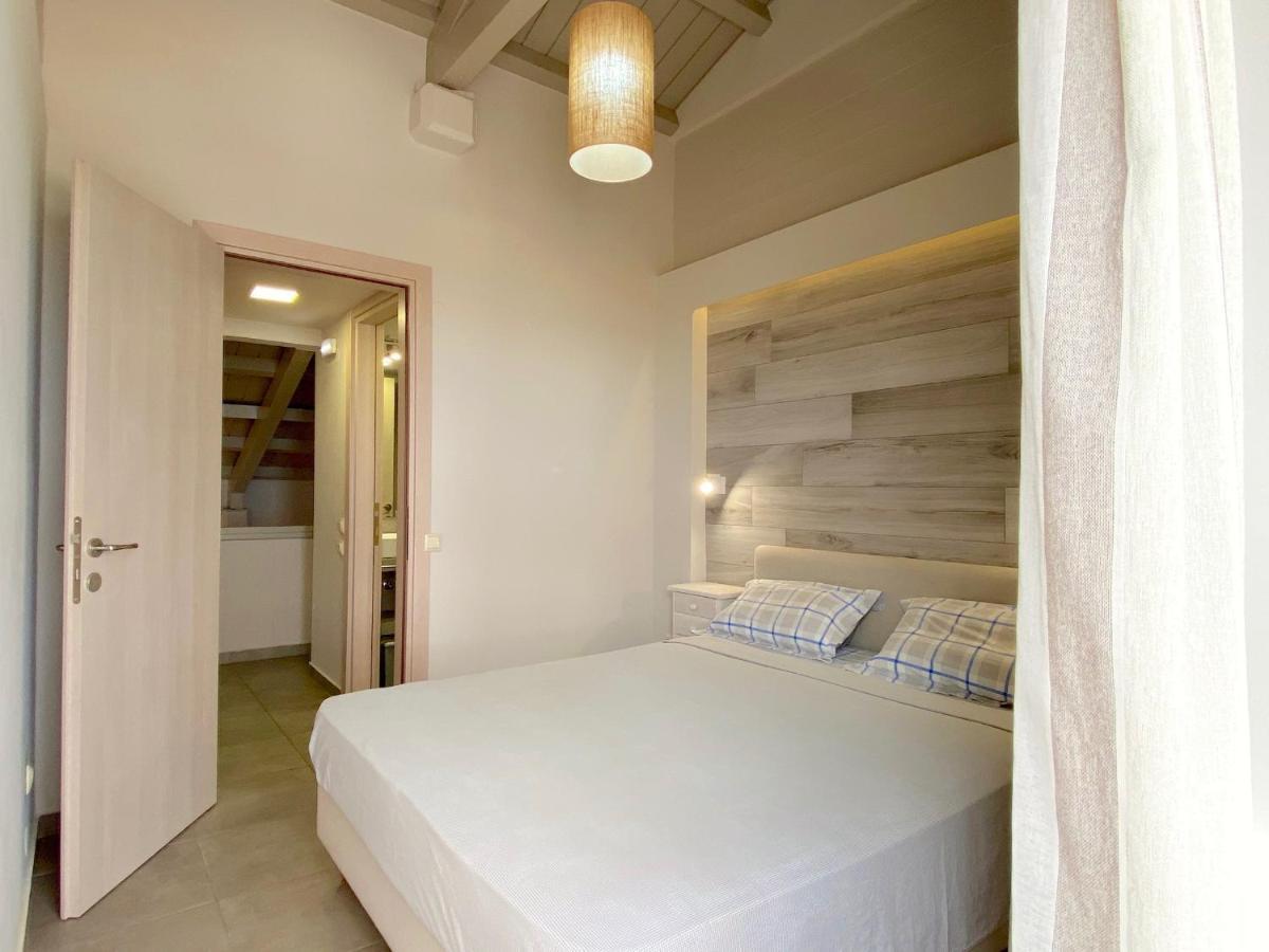 Barbati Beach Minivillas With Pool By Dadovillas ภายนอก รูปภาพ